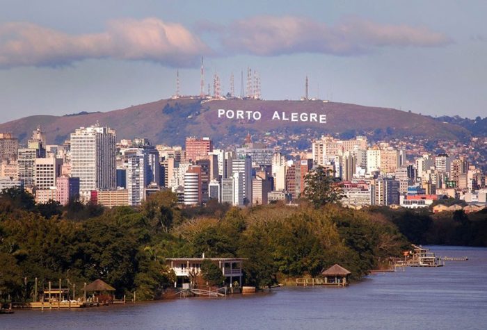 Prefeitura de Porto Alegre - RS abre inscrições de concurso na área da educação 1